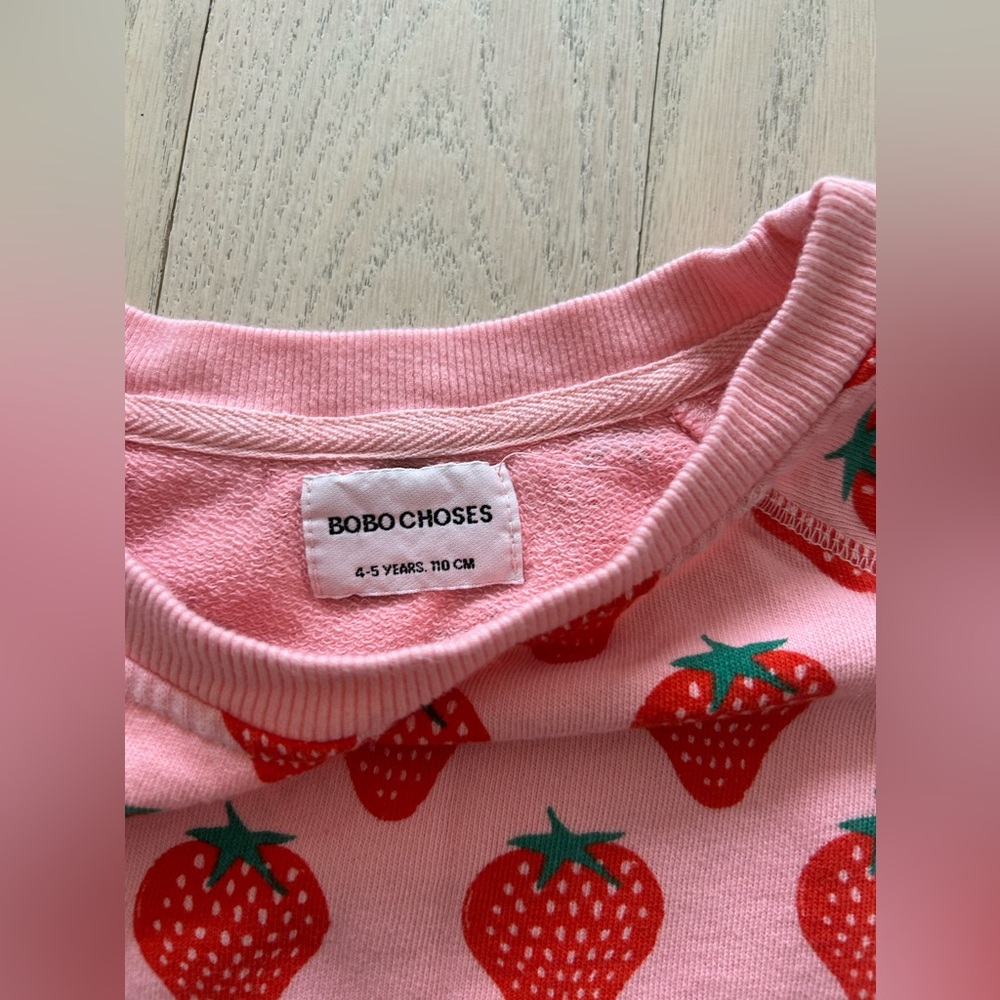 Bobo Choses strawberry crop top